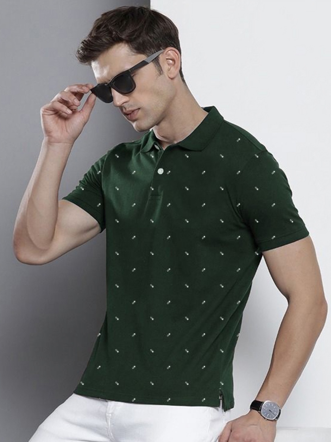 

MERRIMENT Men Geometric Printed Polo Collar Cotton T-shirt, Green