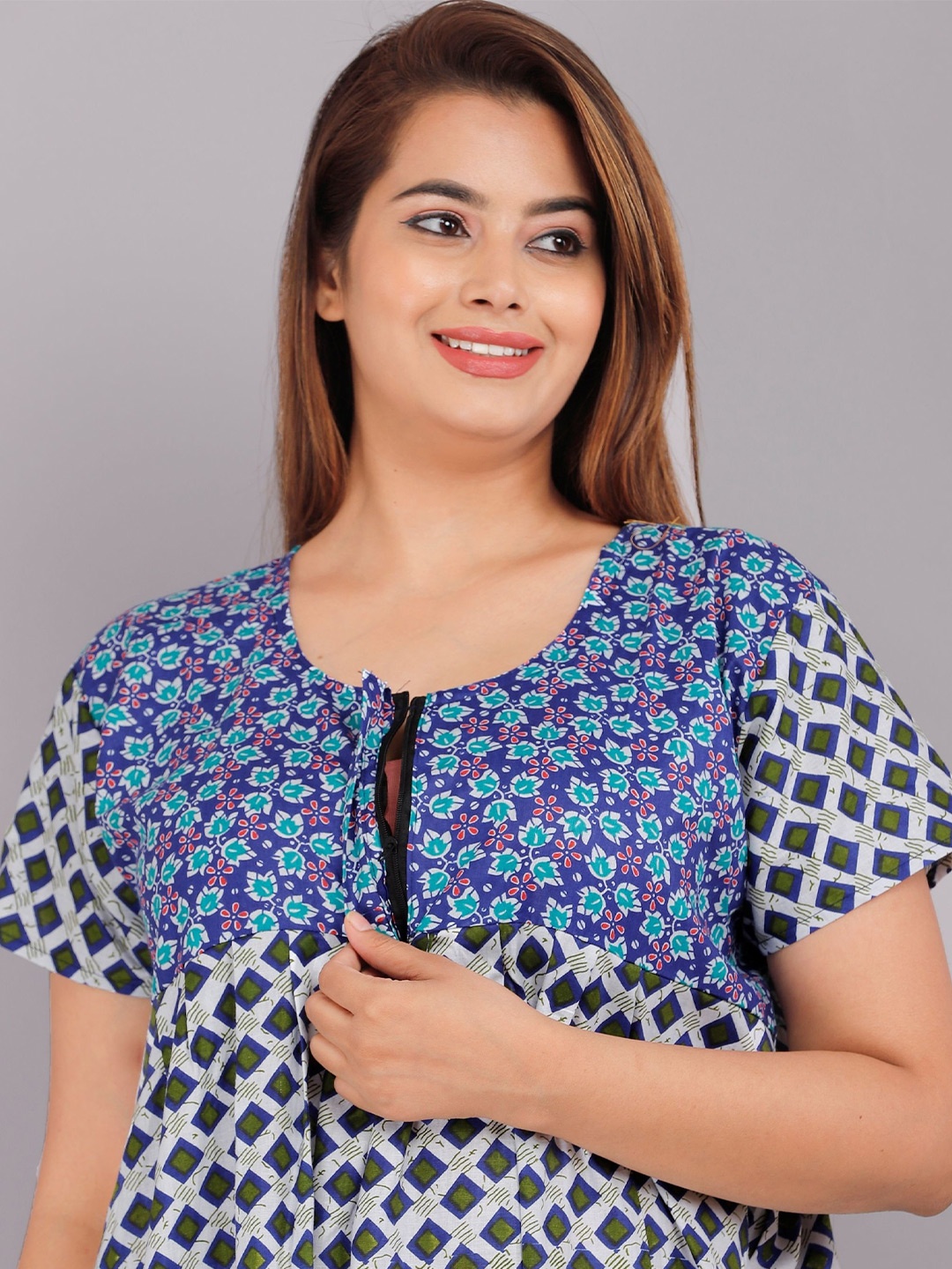 

PR PINK ROYAL Women Pure Cotton Printed Maxi Nightdress, Blue
