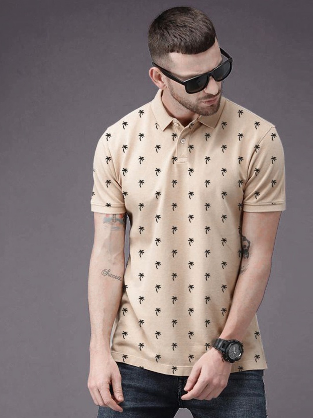 

MERRIMENT Men Printed Polo Collar T-shirt, Beige