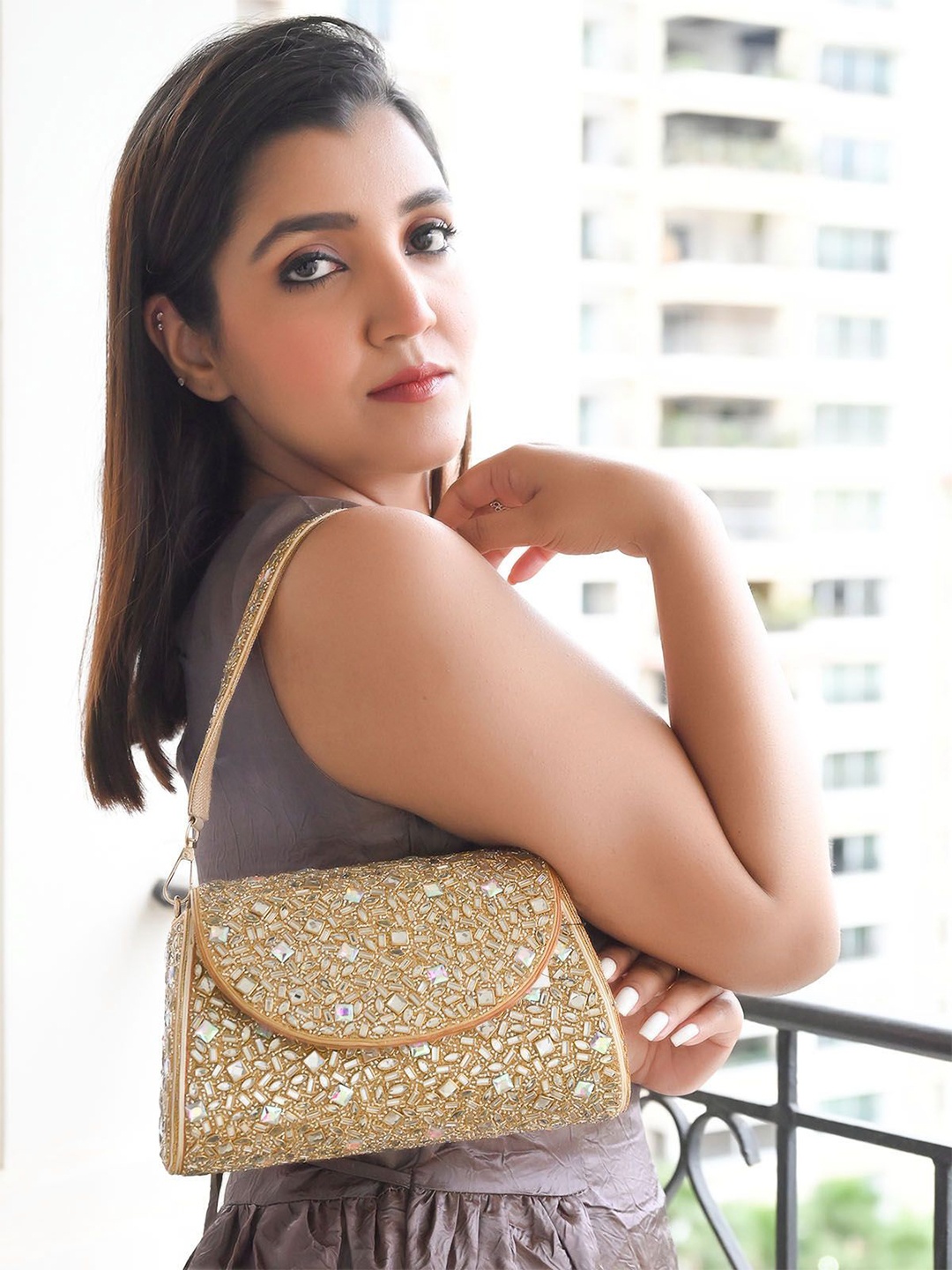 

ODETTE Embellished Structured Sling Bag, Gold