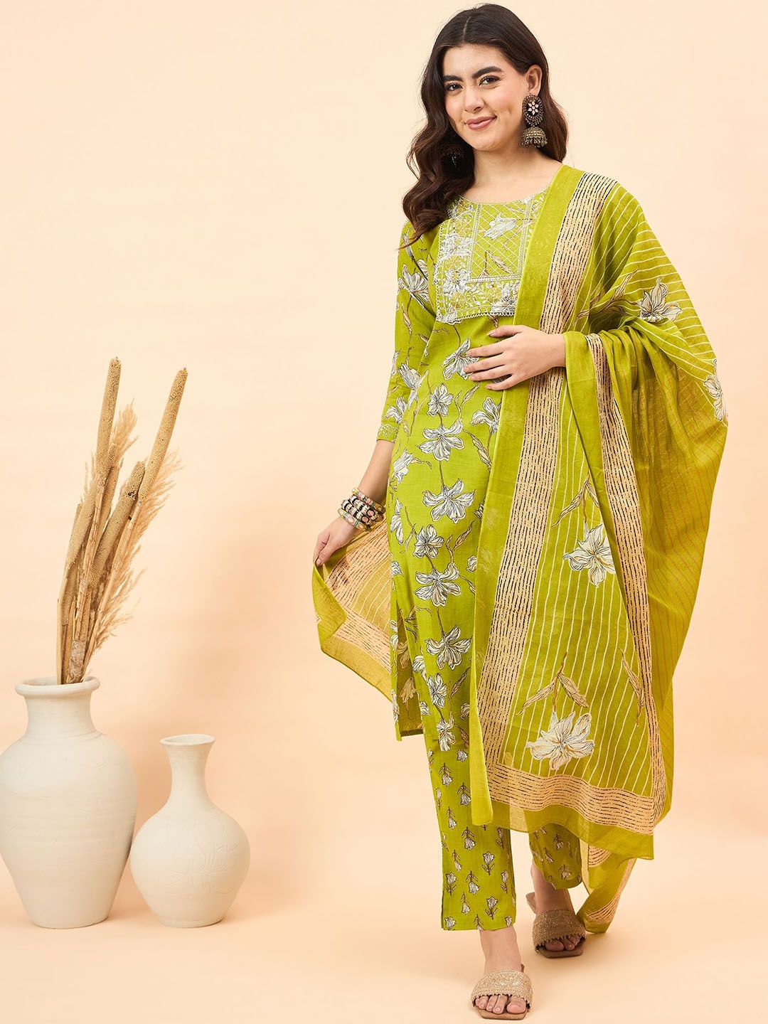 

Anouk Women Floral Printed Regular Pure Cotton Kurta with Trousers & With Dupatta, Green