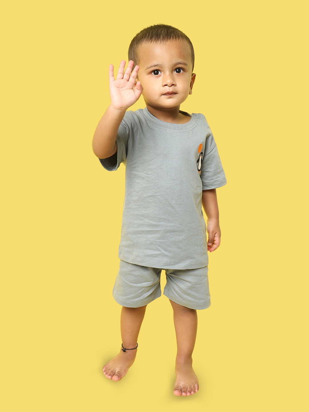 

Orange Sugar Infant Pack Of 3 Quriky Printed Pure Cotton T-shirt With Shorts, Grey