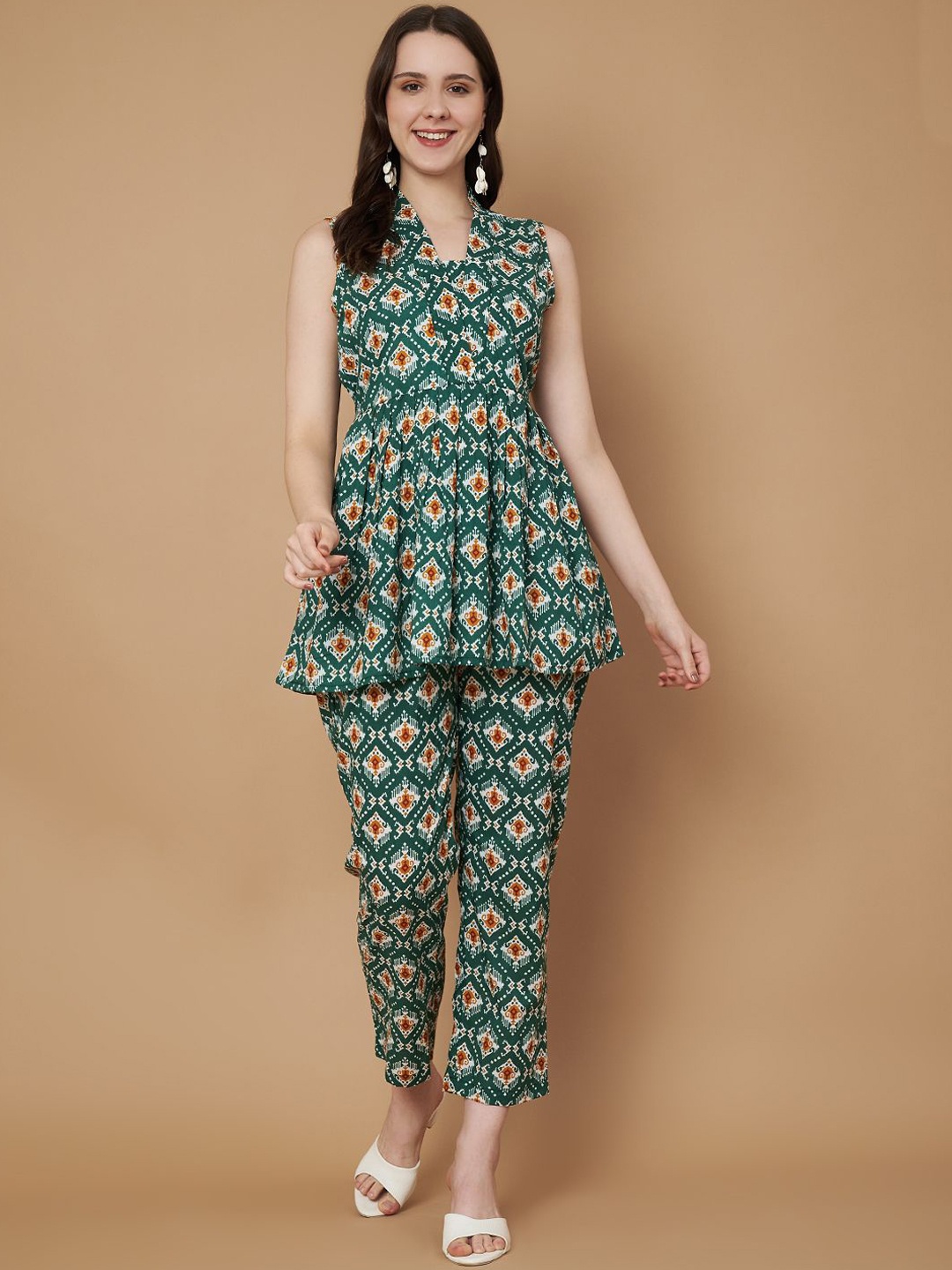 

COTNUF Printed Pure Cotton Top & Trouser Co-Ord Set, Green