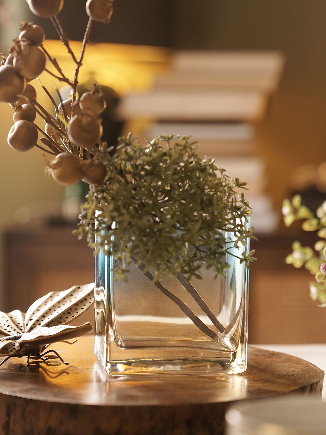 

Pure Home and Living Blue Square Shaped Ombre Glass Flower Vase
