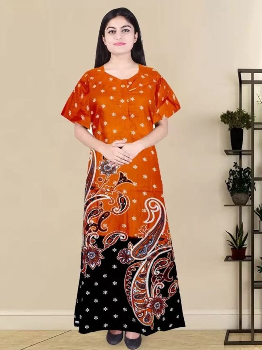 

PR PINK ROYAL Women Printed Maxi Nightdress, Orange