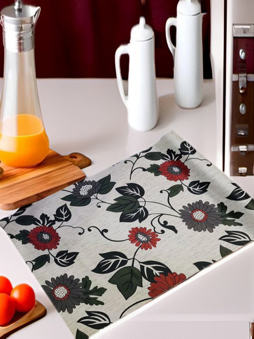 

REVEXO Grey & Green Printed Water-Resistant Shelf Liner