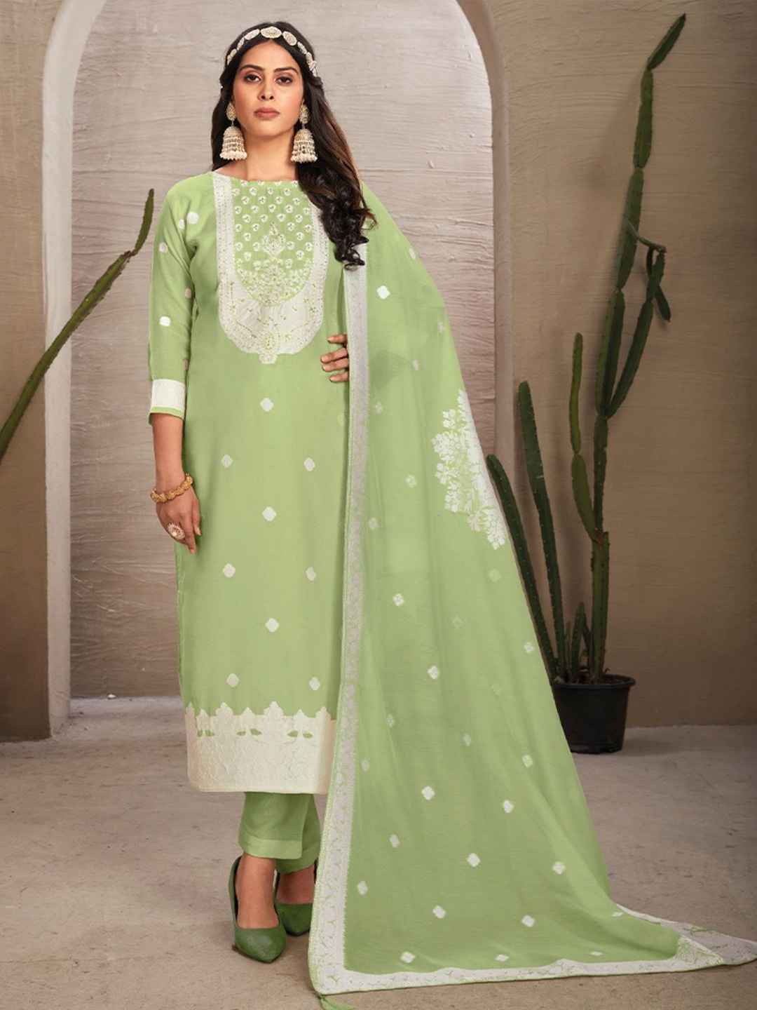 

Odette Green Organza Floral Embroidered Semi-Stitched Dress Material