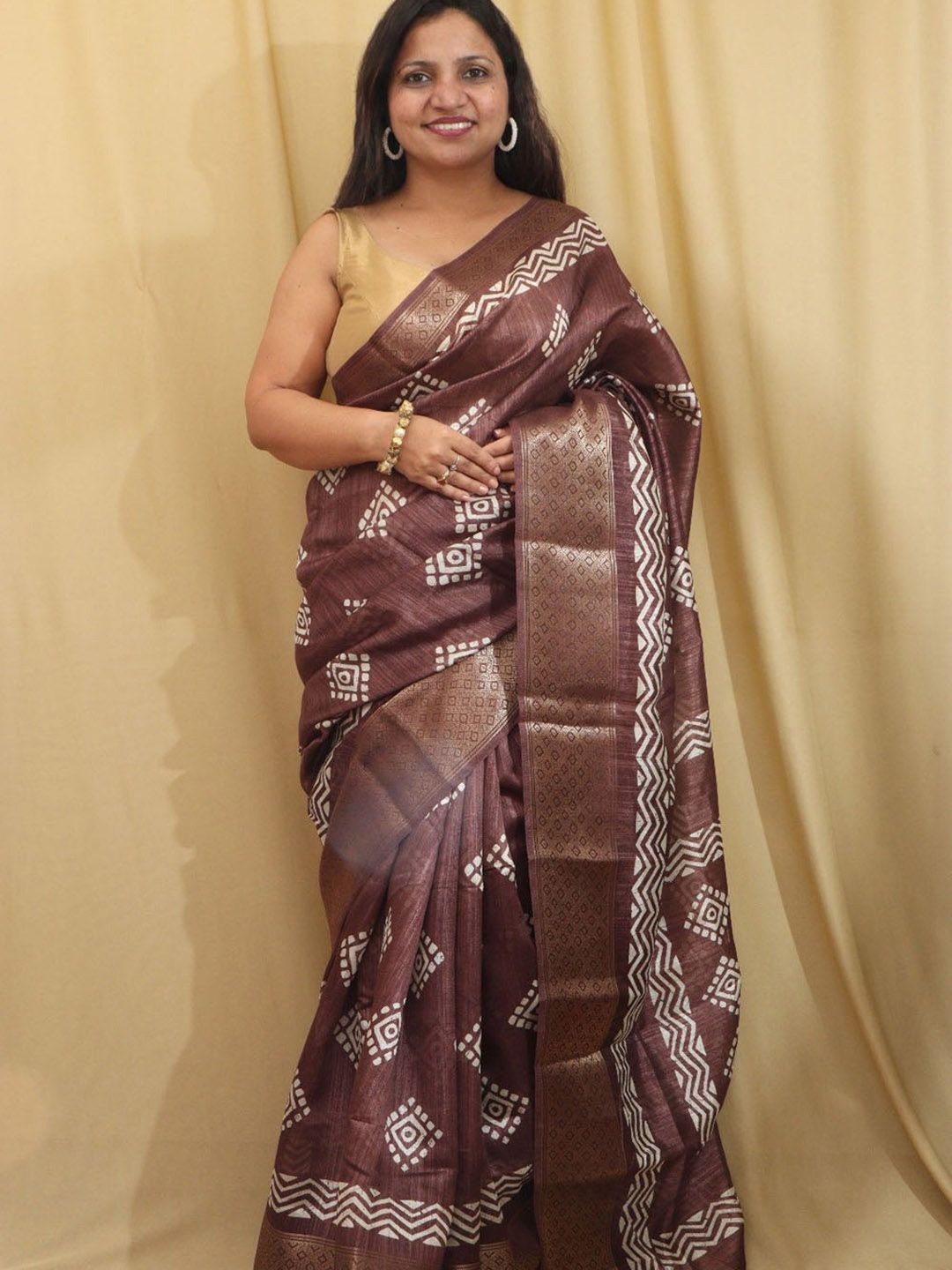 

Luxurionworld Silk Cotton Block Print Saree, Maroon