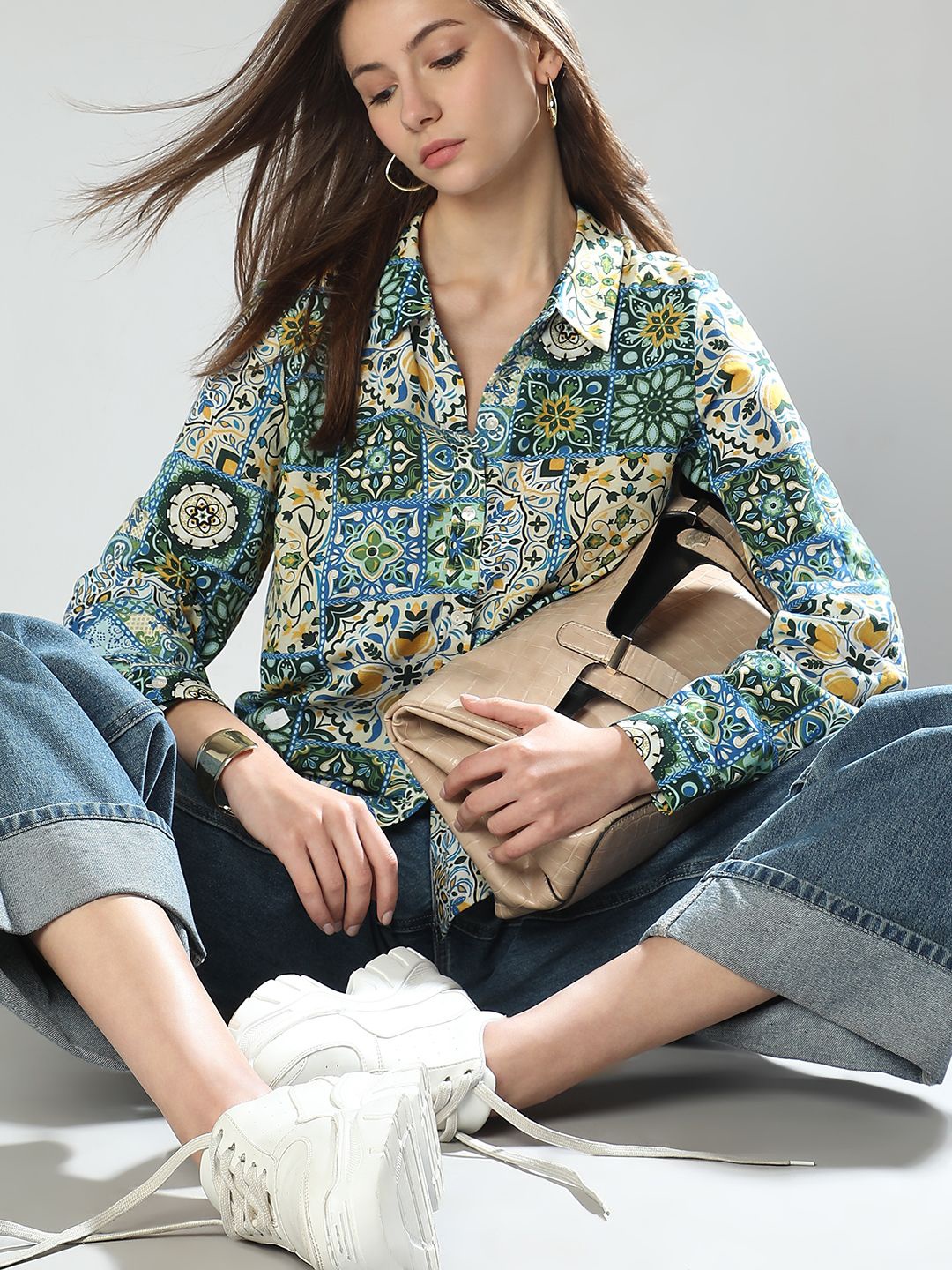 

Vero Moda Women Spread Collar Floral Printed Cotton Casual Shirt, Blue