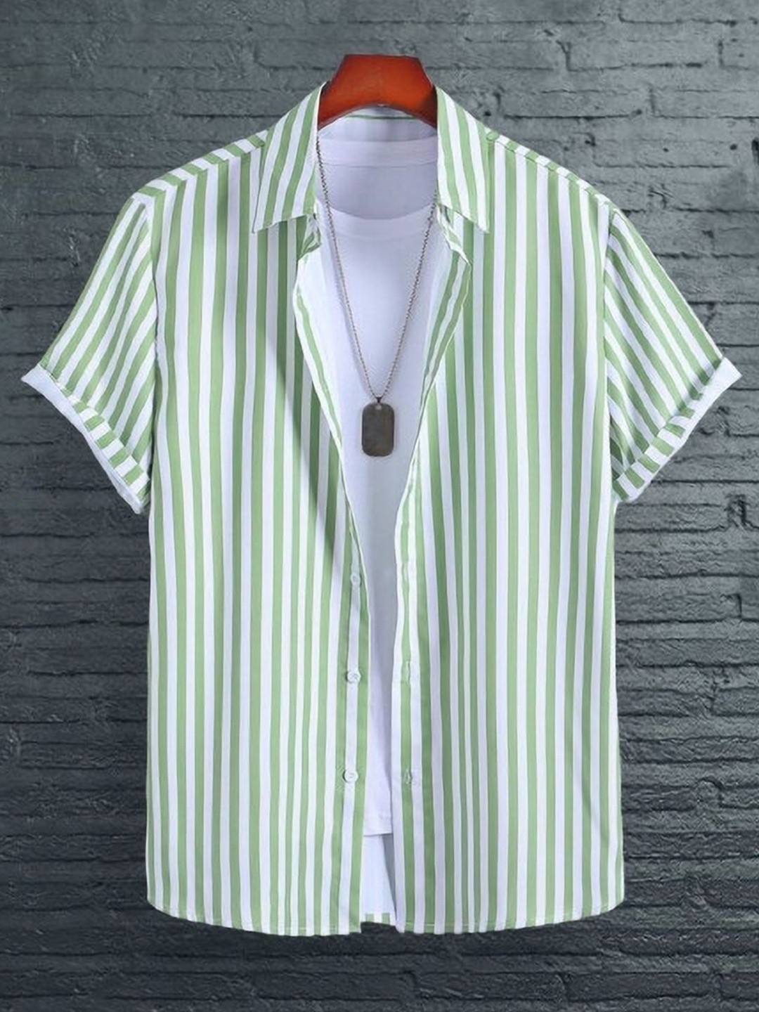 

iCome Men Relaxed Fit Spread Collar Vertical Striped Casual Shirt, Green