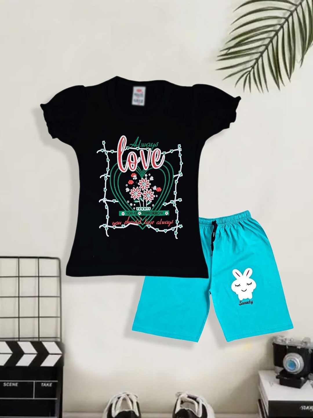 

CoolTees4U Girls Printed Pure Cotton T-shirt with Shorts, Blue