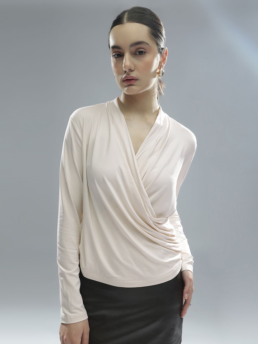 

H&M Women Full Sleeve Wrap Jersey Top, White