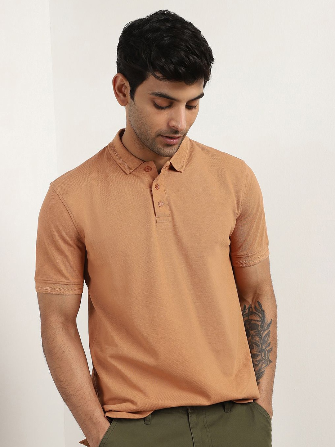 

NOBERO Men Solid Polo Collar Cotton T-shirt, Brown