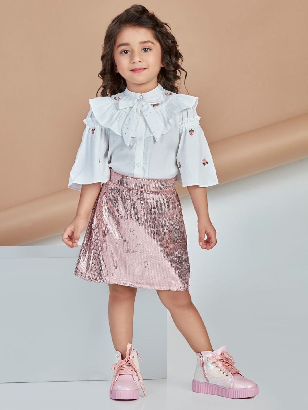 

Peppermint Girls Autumn Winter Embroidered Band Collar Shirt With Skirt, White