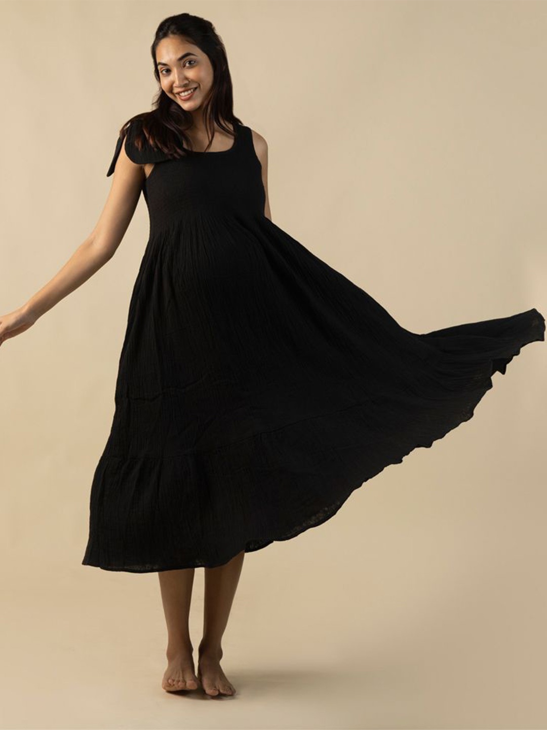 

Block Hop Women Black Bloom Dress