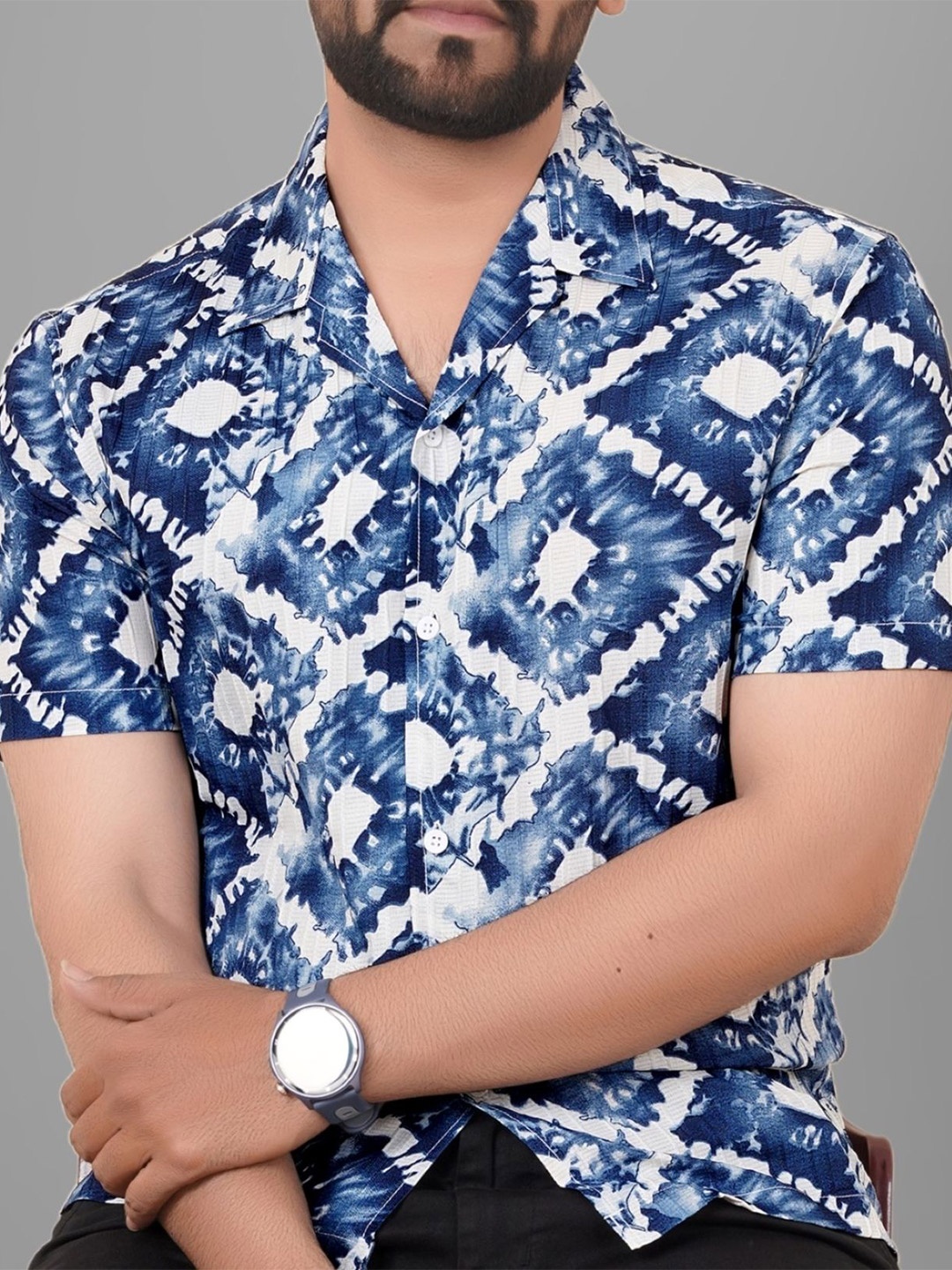 

Metronaut Men Regular Fit Cuban Collar Abstract Printed Casual Shirt, Navy blue