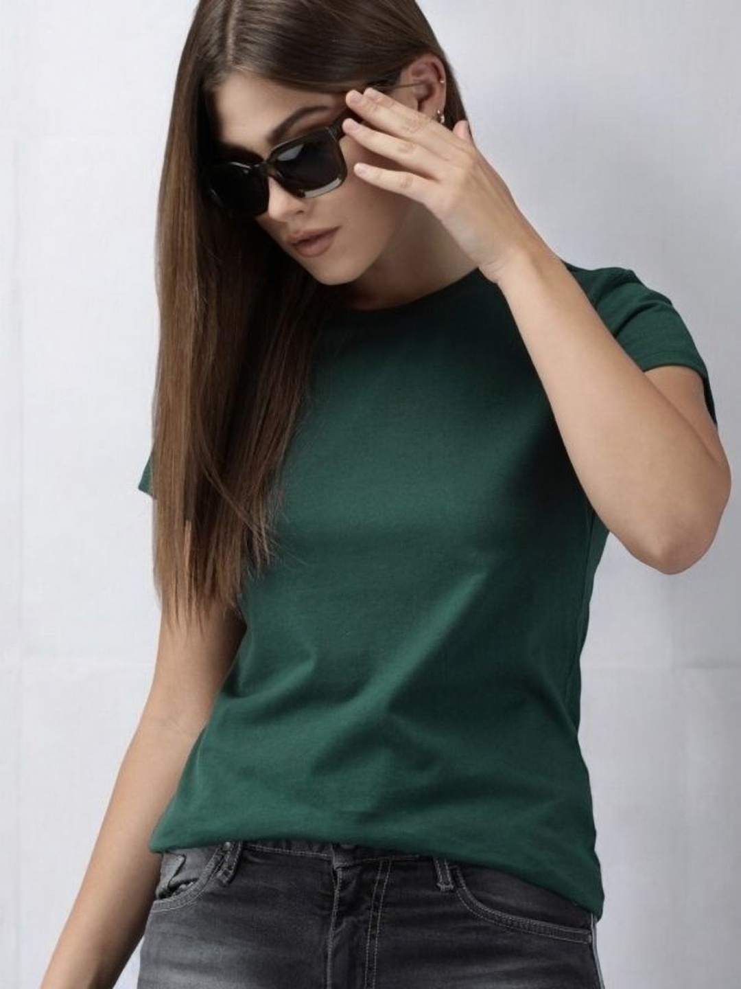 

Mast & Harbour Women Solid Round Neck Cotton T-shirt, Teal
