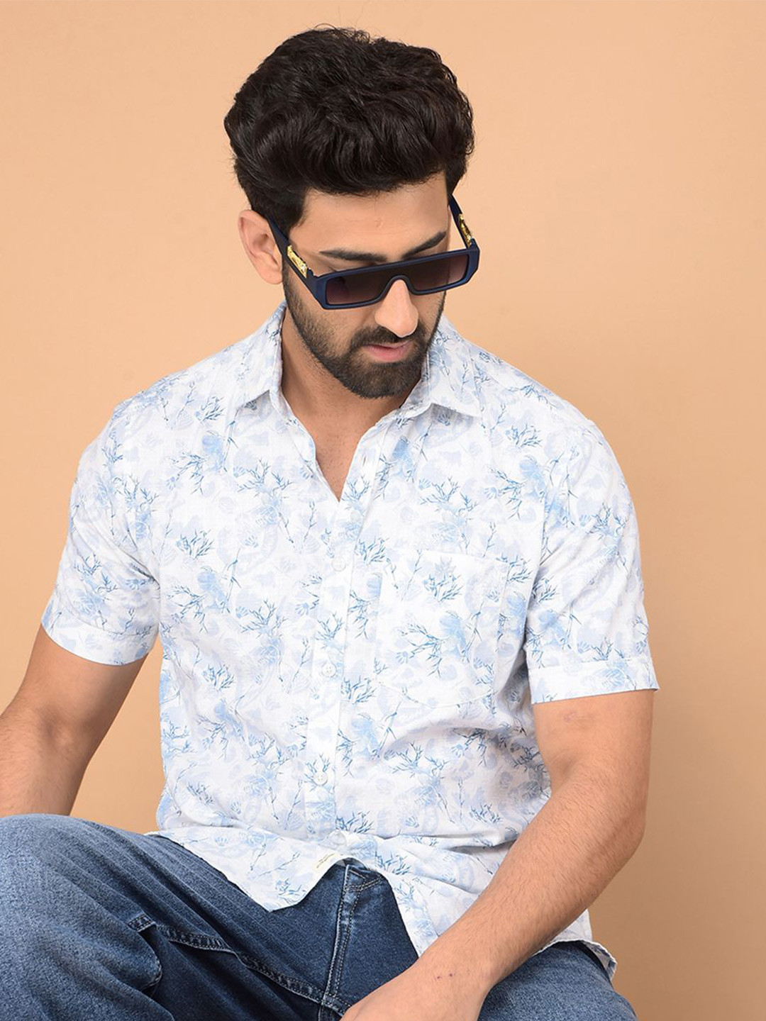 

Crimsoune Club Men Classic Slim Fit Spread Collar Floral Printed Cotton Casual Shirt, White