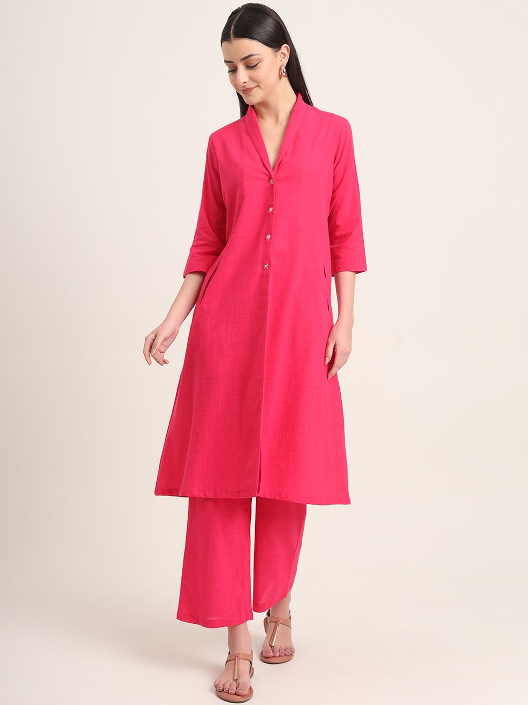 

Thevasa Shawl Neck Pure Cotton Kurta With Trousers, Pink