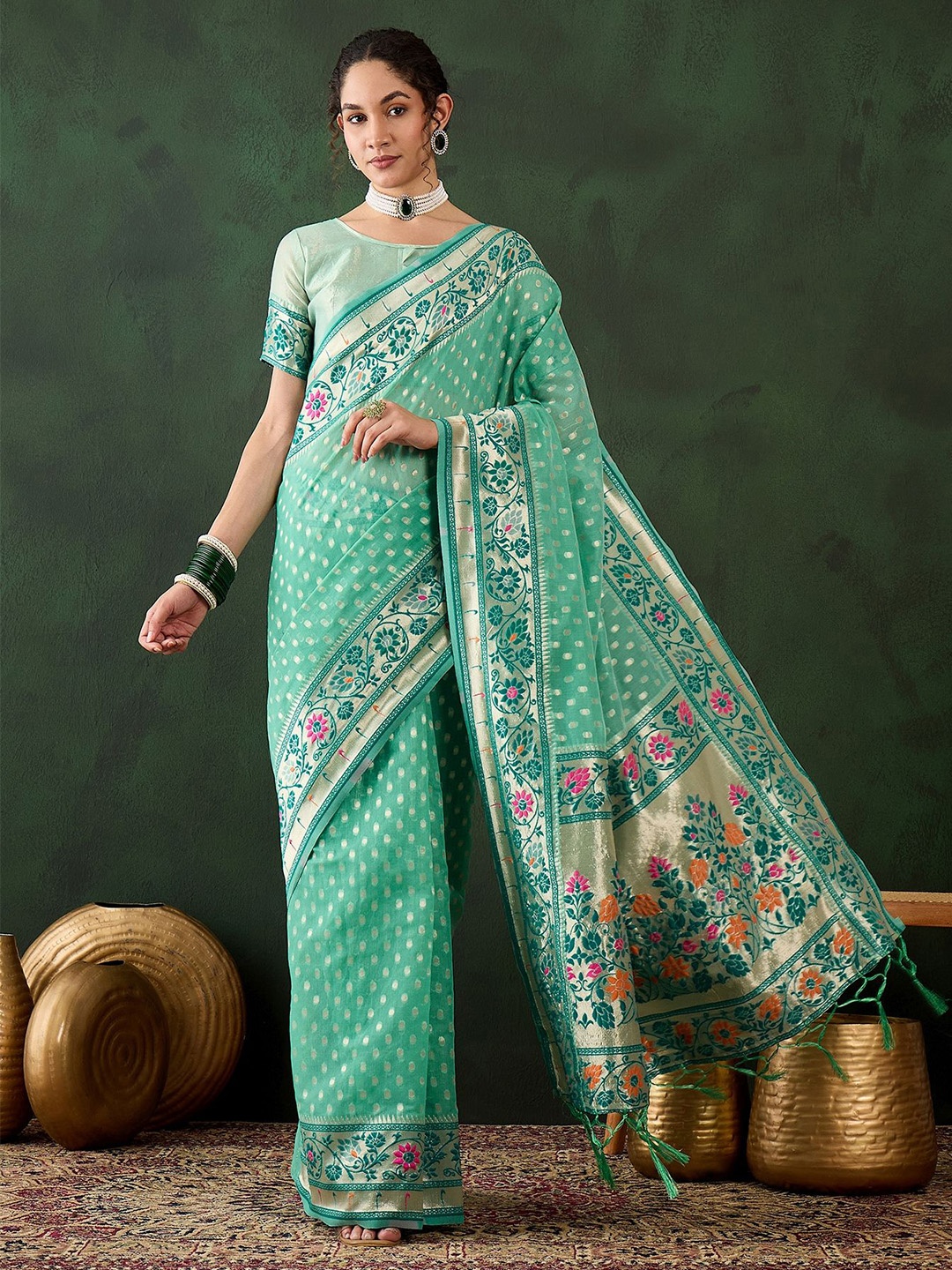 

MANVAA Women Floral Zari Banarasi Saree, Sea green