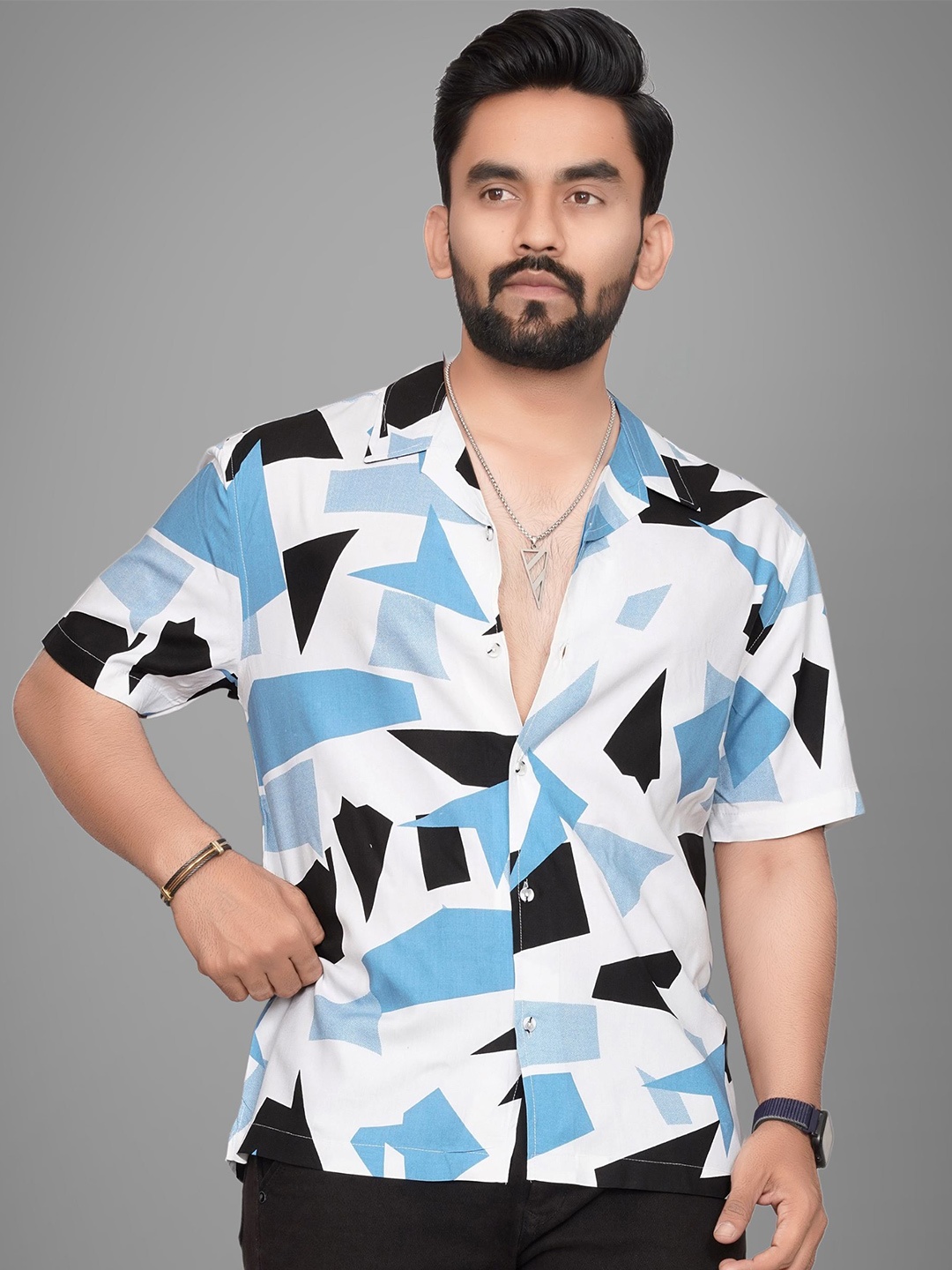 

Metronaut Men Semi Sheer Printed Casual Shirt, Turquoise blue