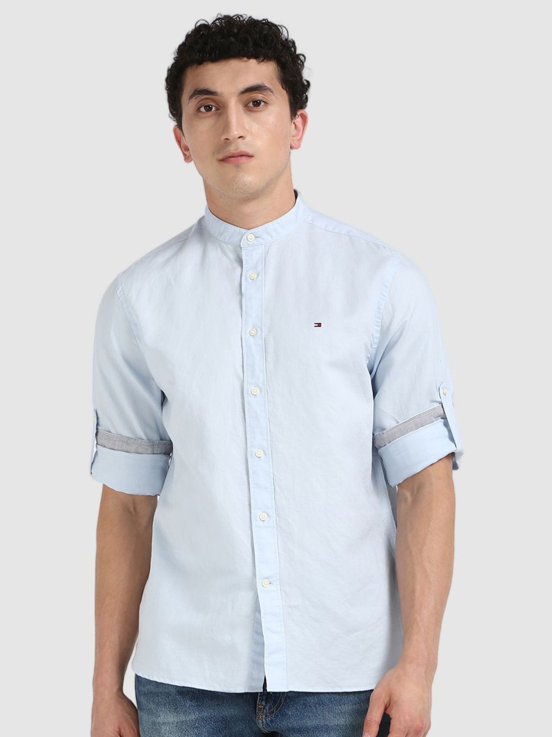 

Tommy Hilfiger Men Solid Mandarin Collar Casual Shirt, Blue