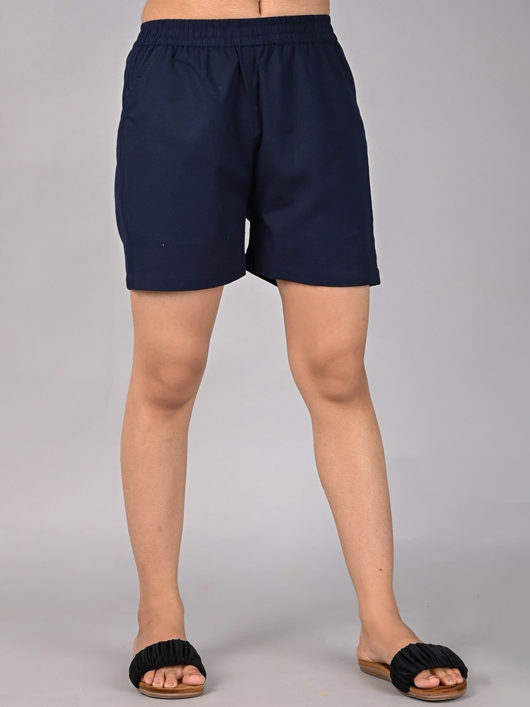 

ATARAH Women Regular Fit Mid-Rise Cotton Shorts, Navy blue