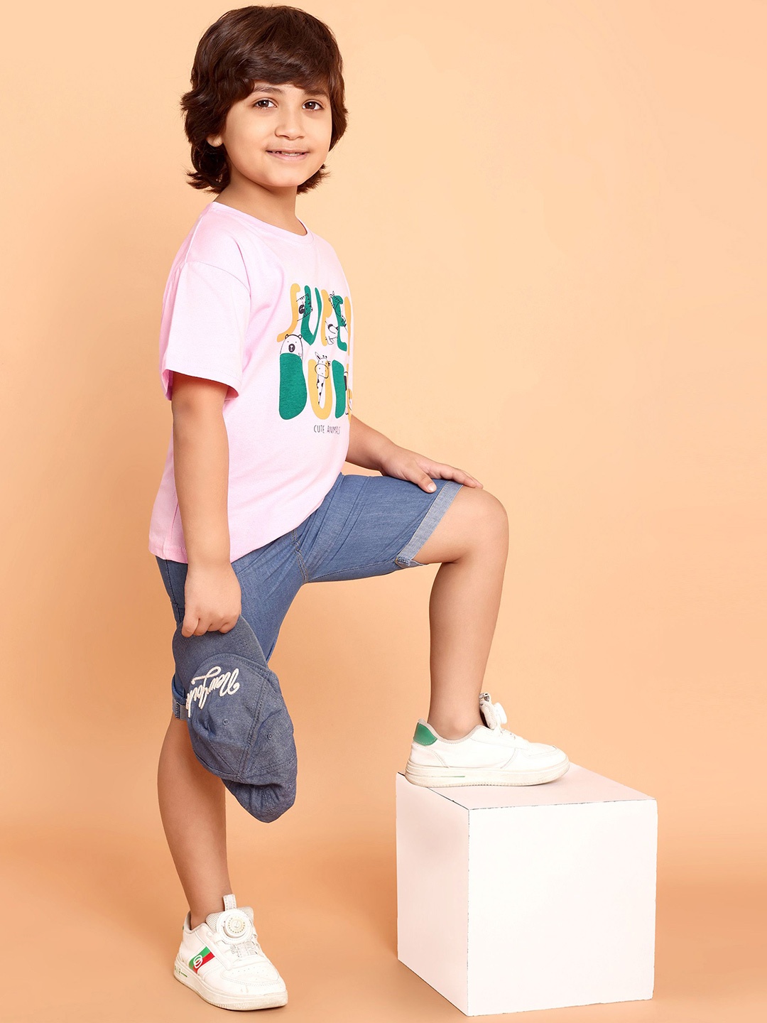 

YK Boys Typography Printed Pure Cotton T-shirt With Shorts, Pink