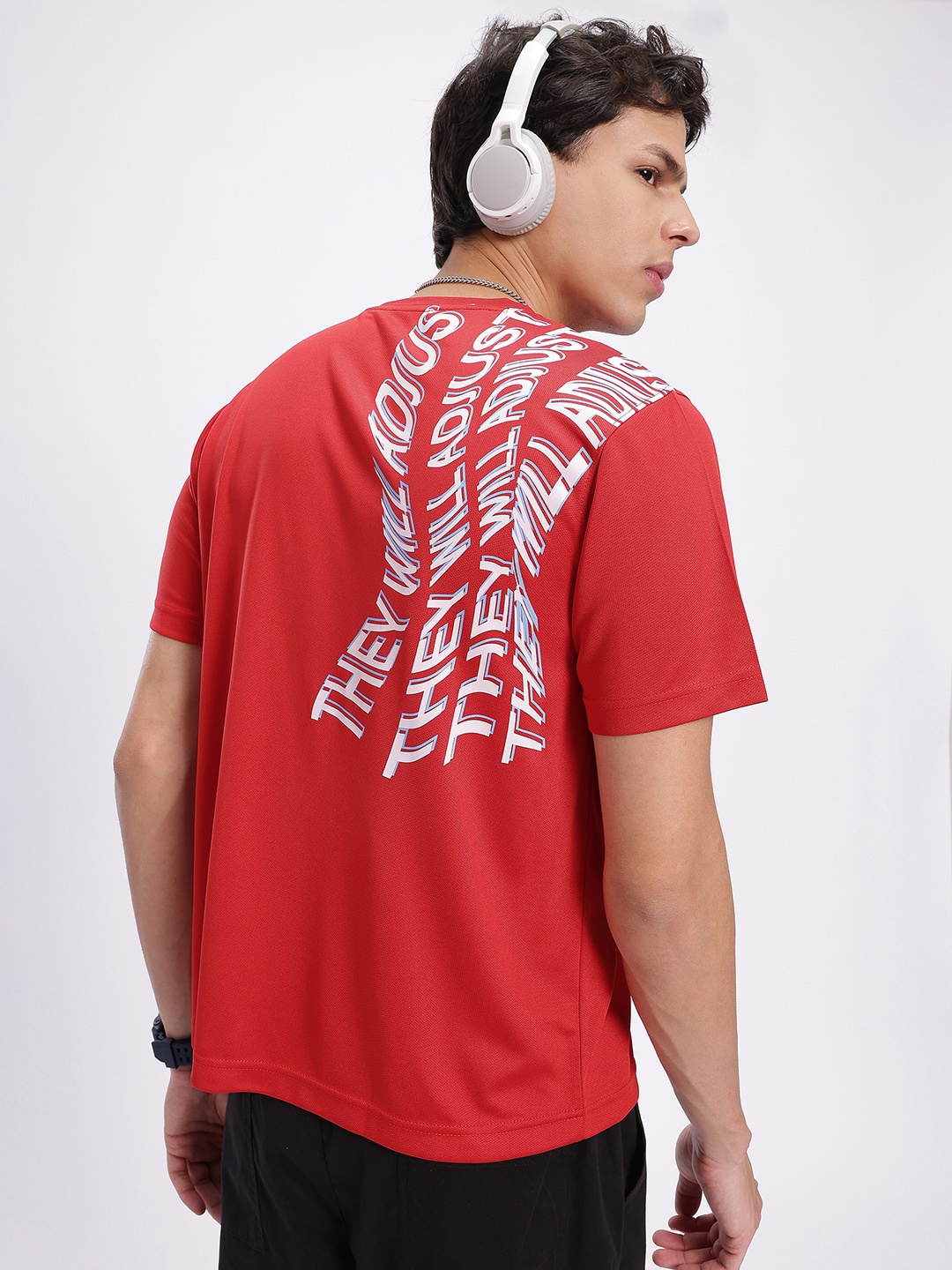 

glitchez Wavy Fonts Print Round-Neck T-shirt, Red