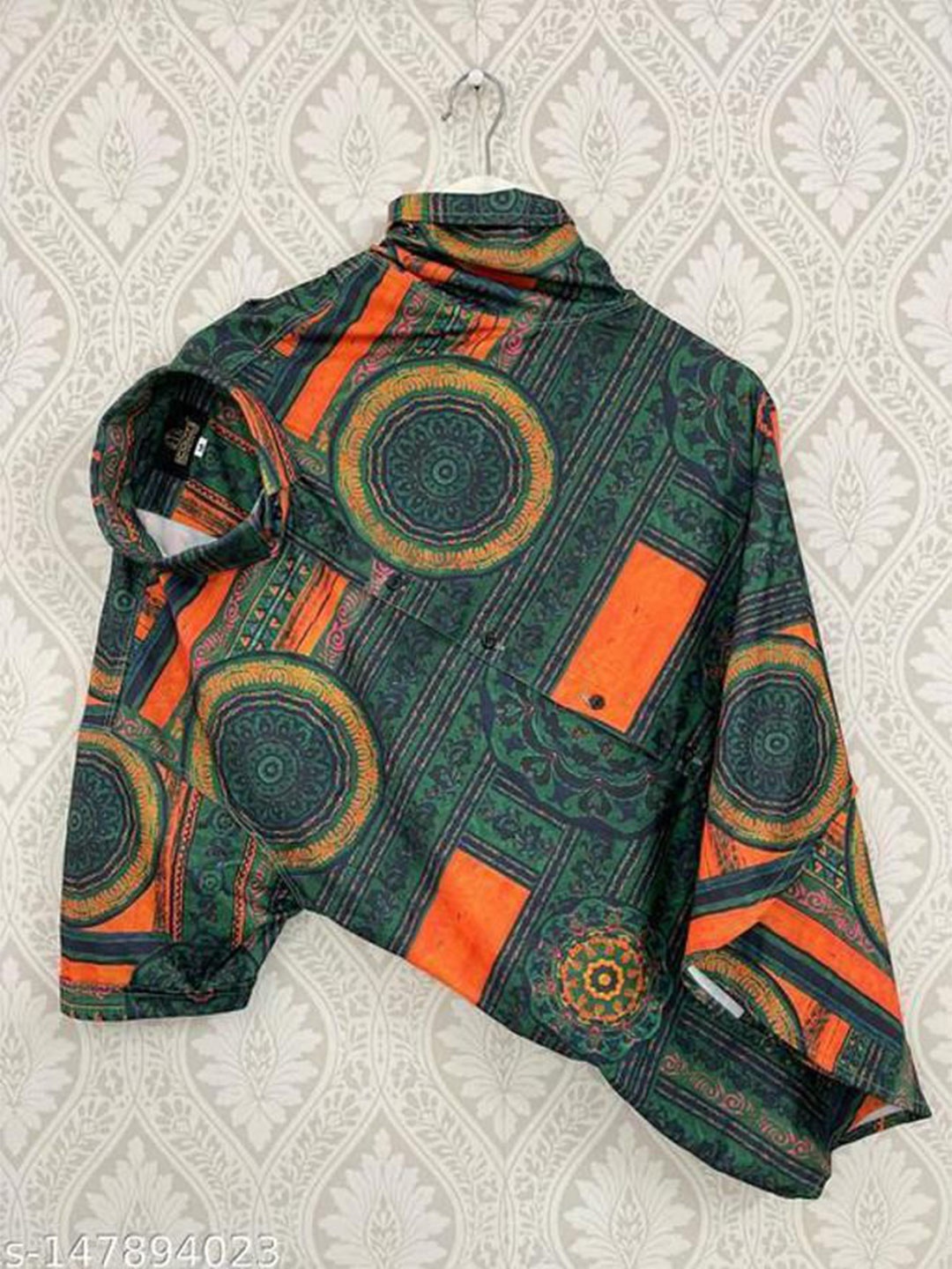 

iCome Men Spread Collar Ethnic Motifs Printed Cotton Linen Casual Shirt, Green