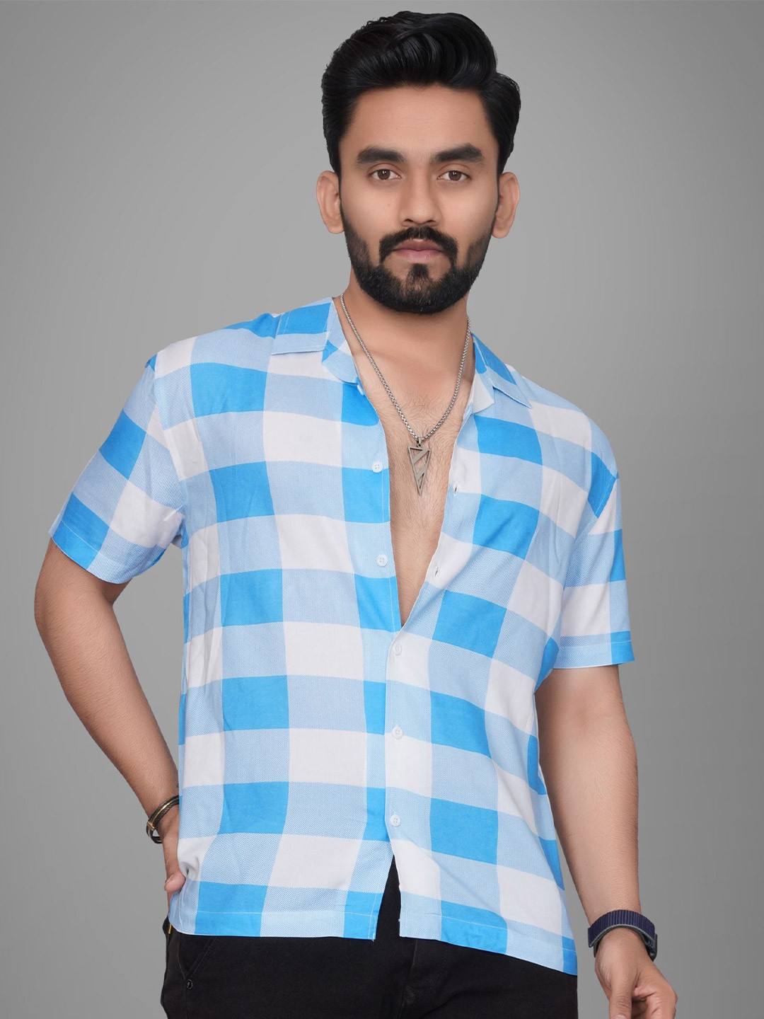 

Metronaut Men Regular Fit Cuban Collar Buffalo Checked Casual Shirt, Blue