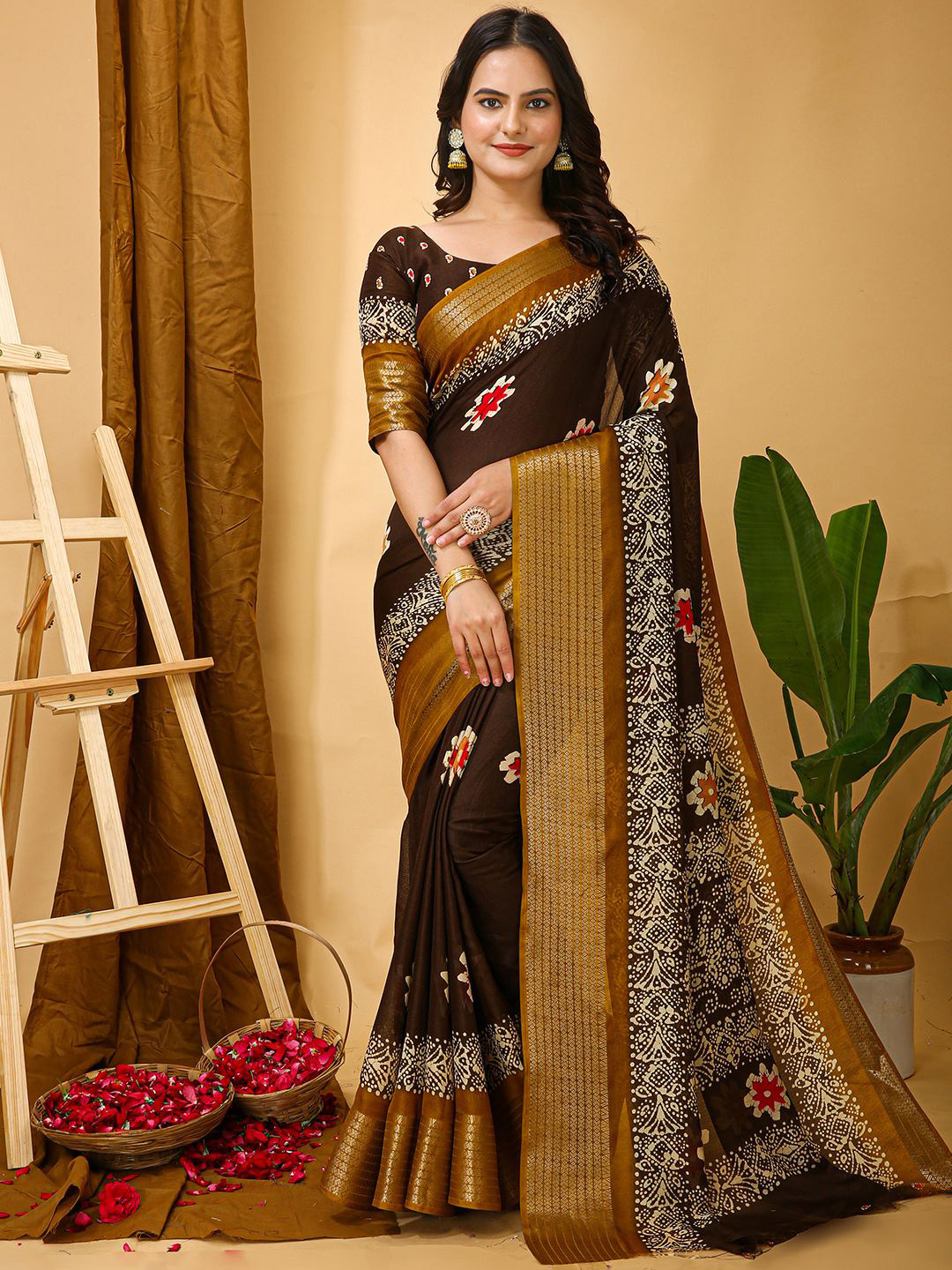 

LeeliPeeri Designer Floral Zari Designer Saree, Purple