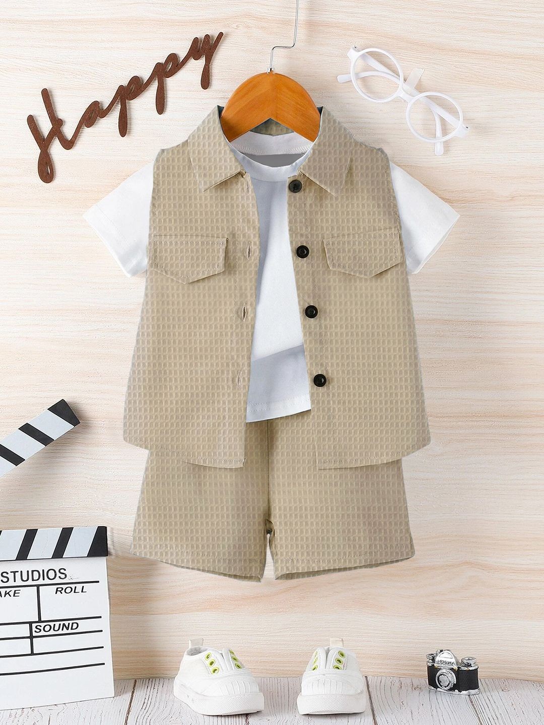 

YK Boys T-shirt with Shorts, Beige