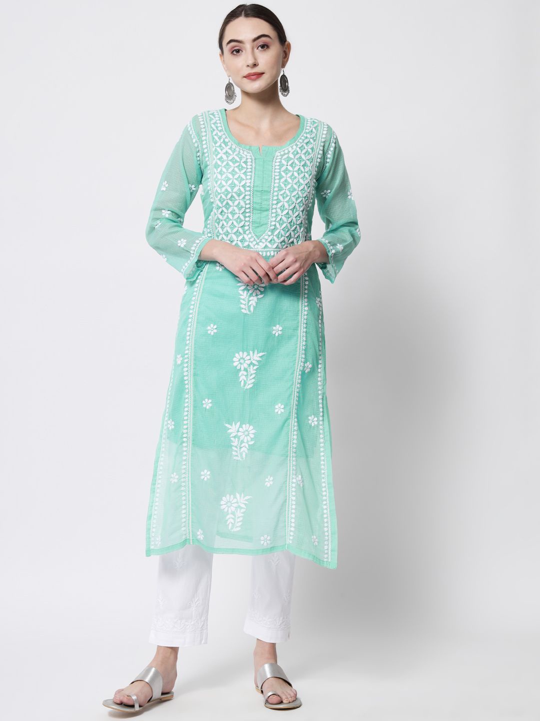 

PARAMOUNT CHIKAN Floral Lucknowi Chikankari Notch Neck Straight Kurta, Sea green