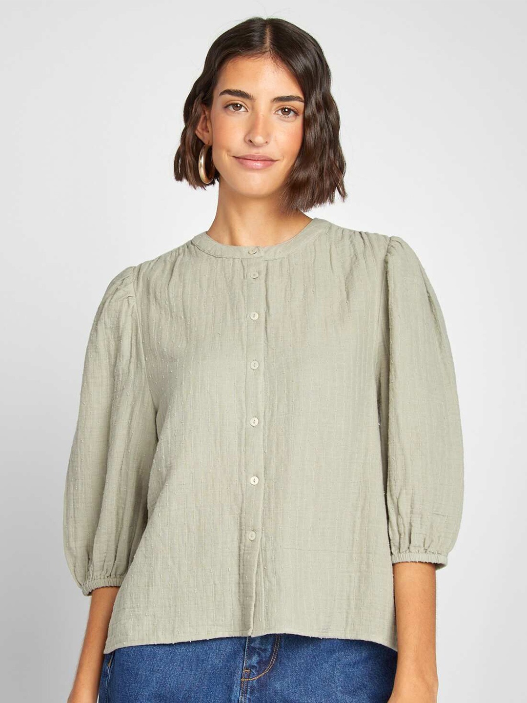 

KIABI Women Comfort Fit Mandarin Collar Solid Cotton Casual Shirt, Cream