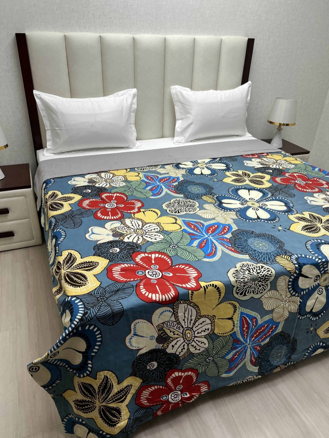 

Pure Decor Comfy Fur Blue Printed 210 GSM Microfiber AC Room Double King Bed Comforter