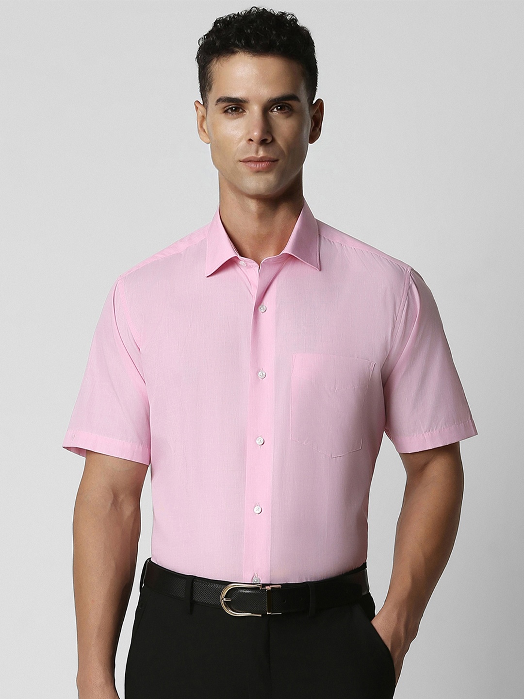 

Van Heusen Men Pure Cotton Custom Opaque Formal Shirt, Pink