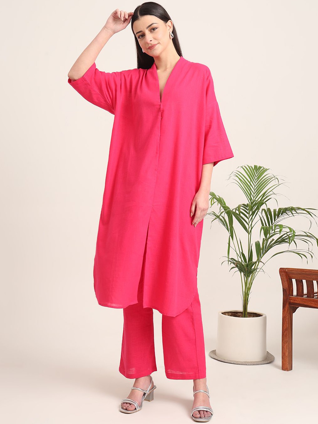 

Thevasa Serene Sojourn V Neck Pure Cotton Tunic With Trousers, Pink