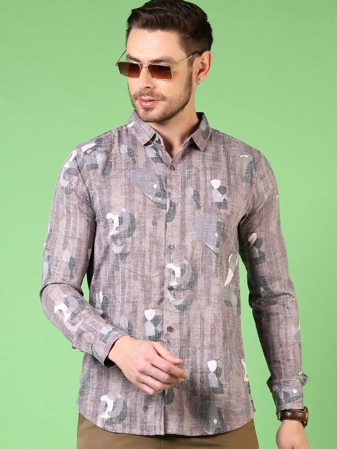 

V-Mart Men Spread Collar Abstract Printed Cotton Casual Shirt, Grey