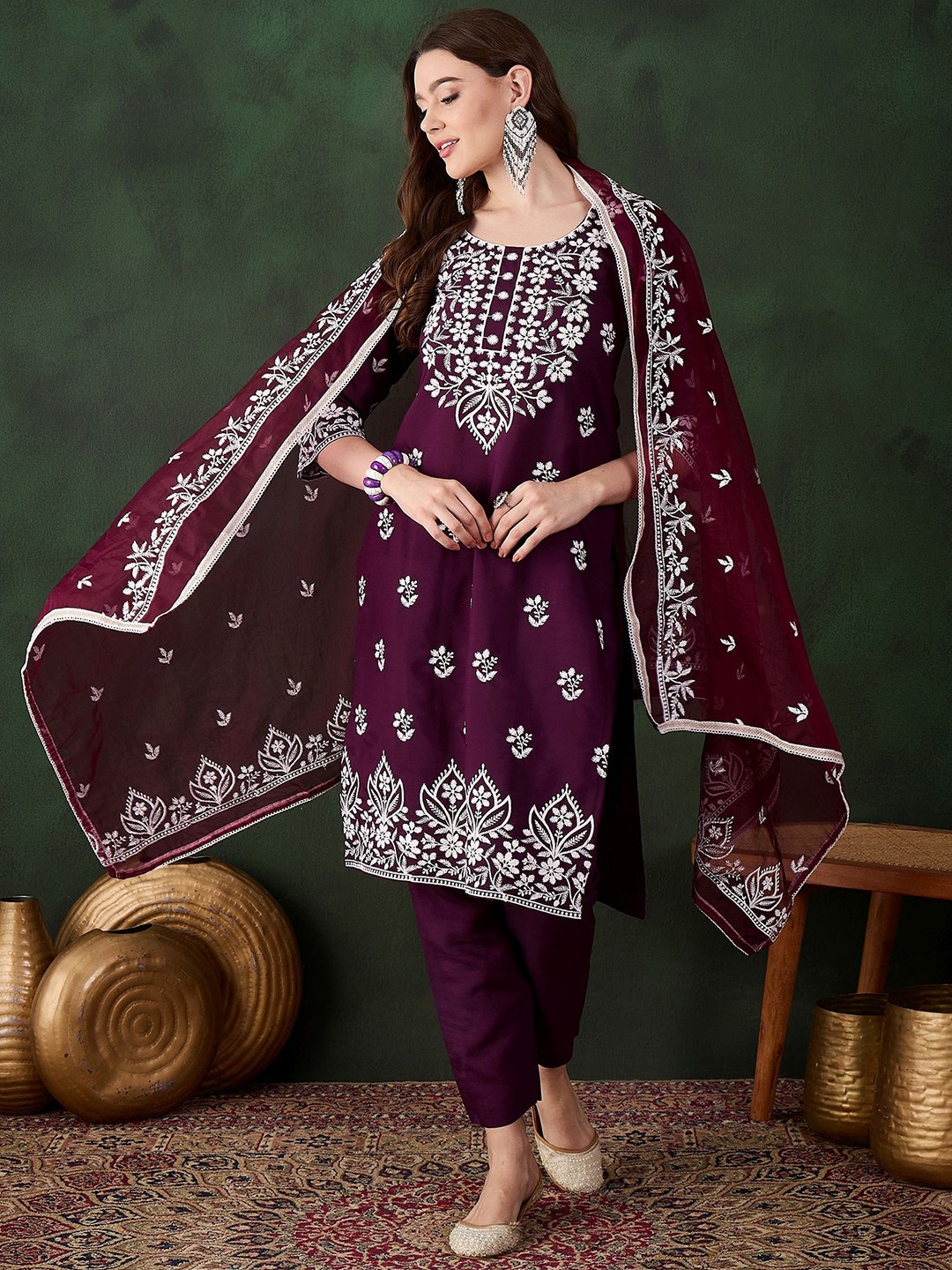 

MANVAA Women Embroidered Regular Thread Work Kurti with Salwar & With Dupatta, Purple