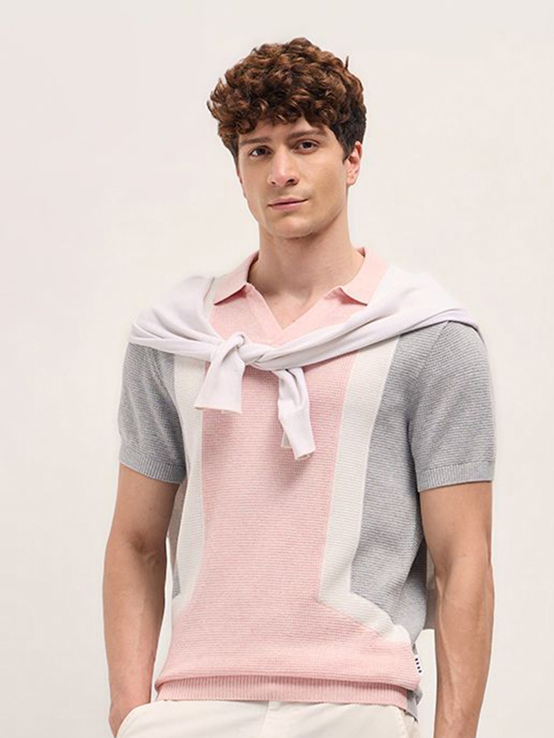 

THE BEAR HOUSE Men Colourblocked Polo Collar Cotton Slim Fit T-shirt, Grey