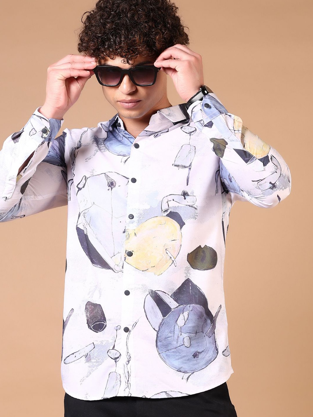 

V-Mart Men Spread Collar Graphic Printed Cotton Casual Shirt, White