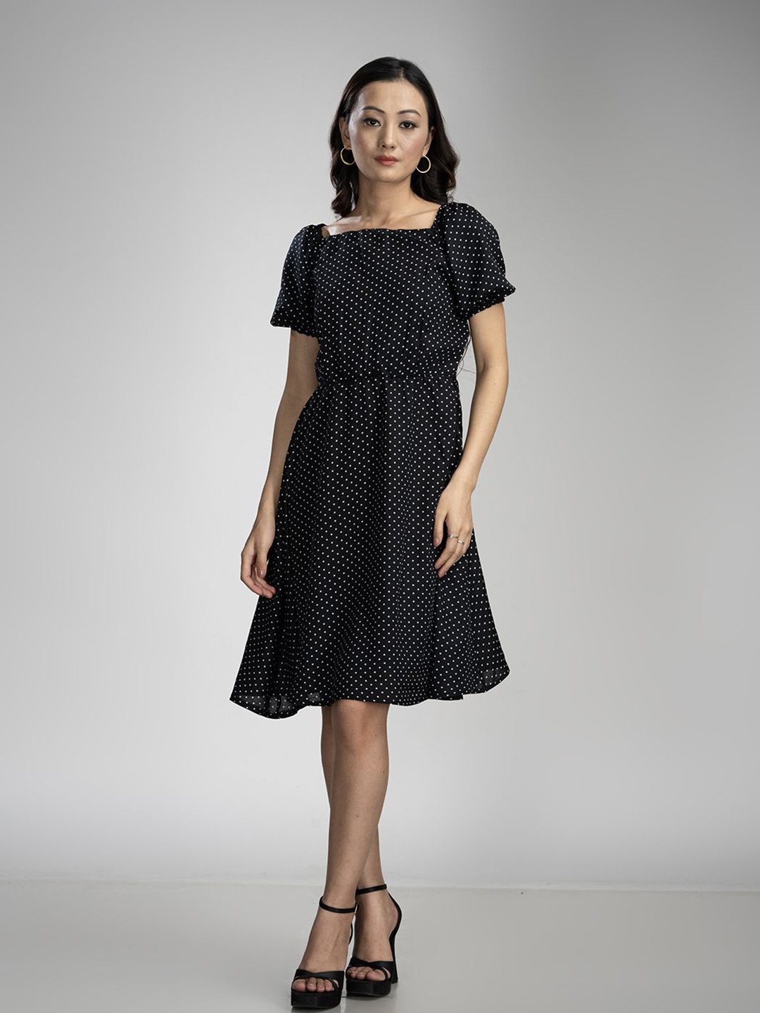 

KRISS-CROX Women Polka Dots Print Puff Sleeve Fit & Flare Dress, Black