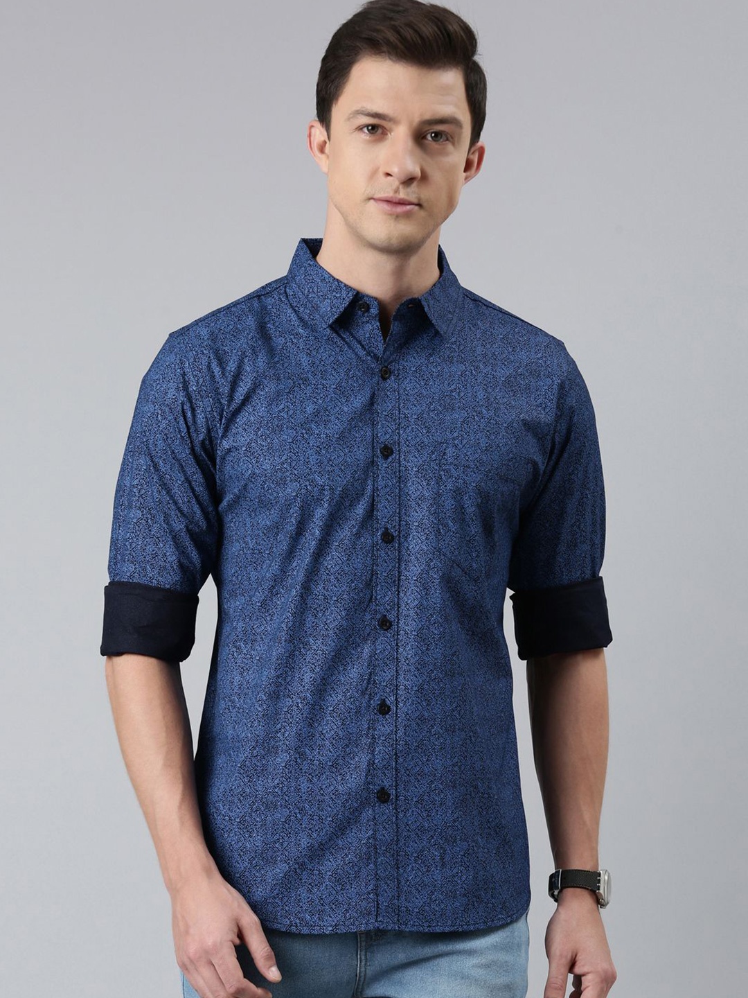 

Provogue Men Spread Collar Ethnic Motifs Printed Cotton Casual Shirt, Navy blue