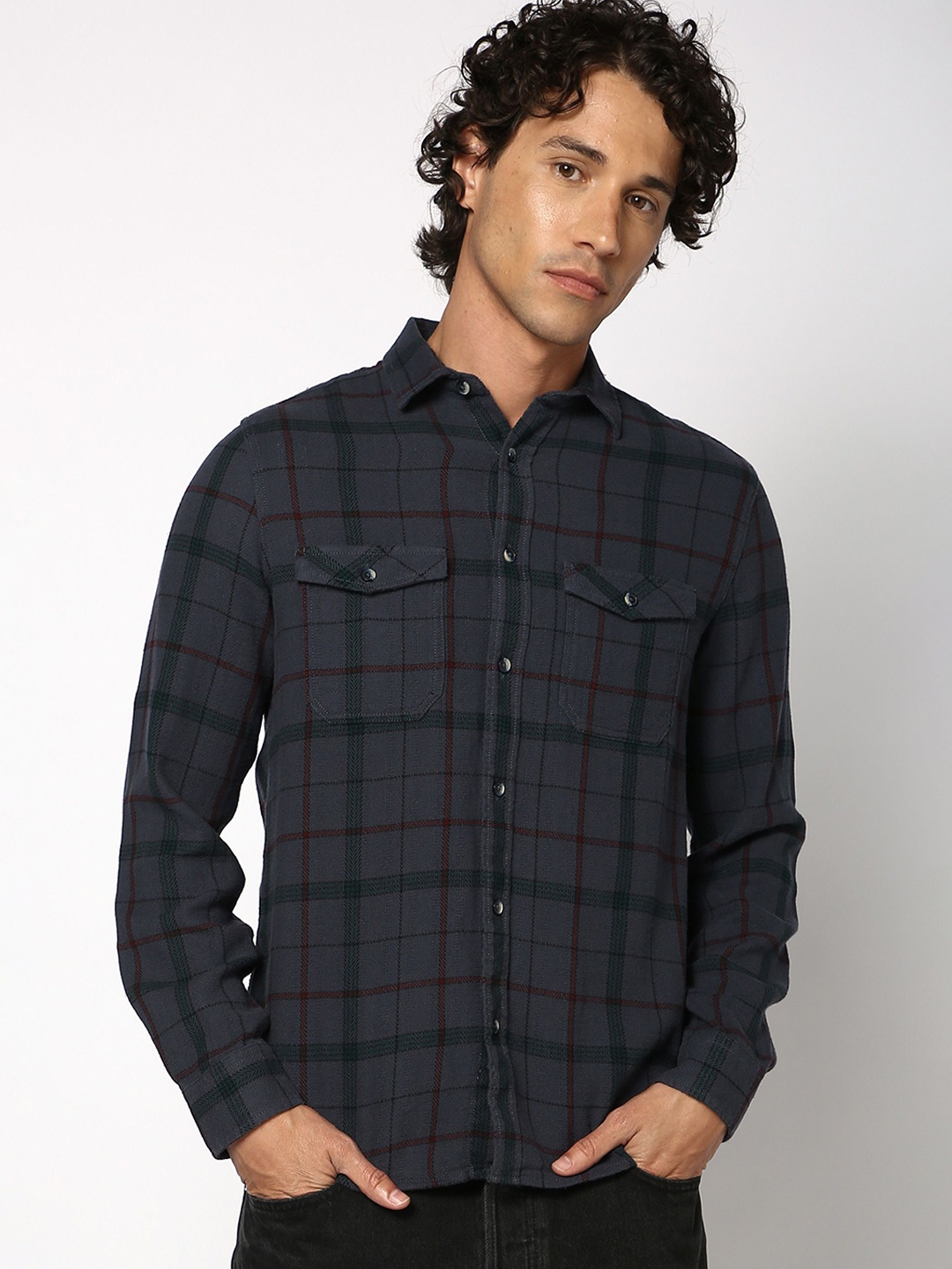 

Blue Buddha Men Spread Collar Checked Cotton Casual Shirt, Charcoal