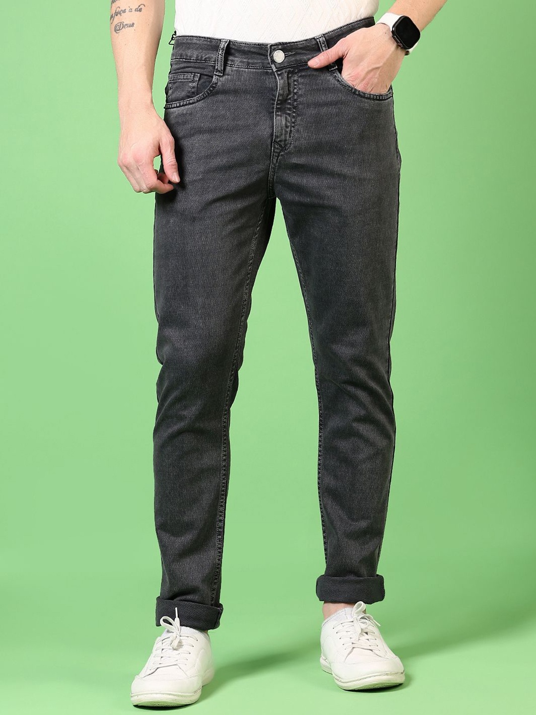 

V-Mart Men Mid-Rise Light Fade Regular Fit Cotton Jeans, Grey
