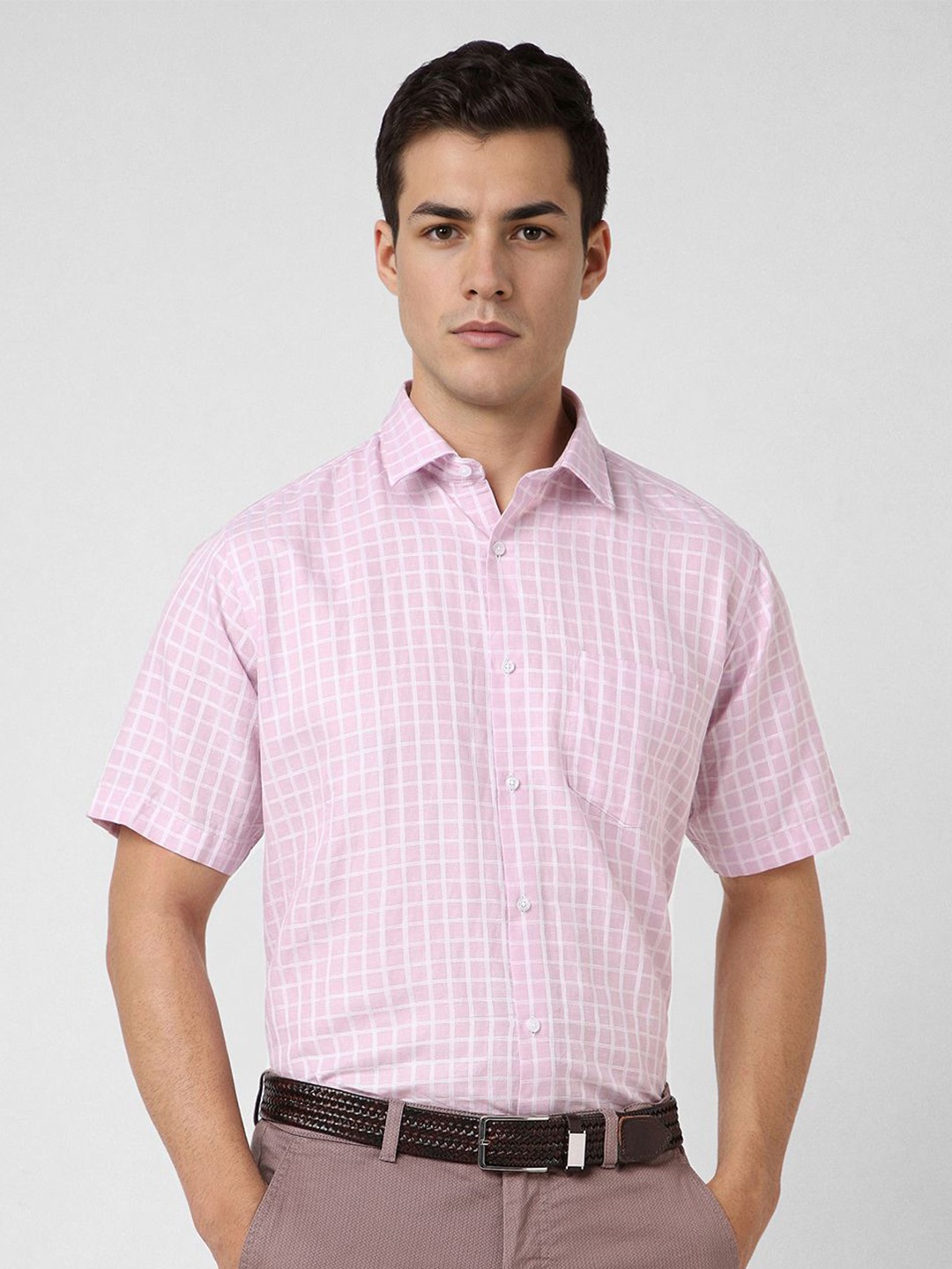 

Van Heusen Men Regular Fit Spread Collar Grid Tattersall Checked Casual Shirt, Pink
