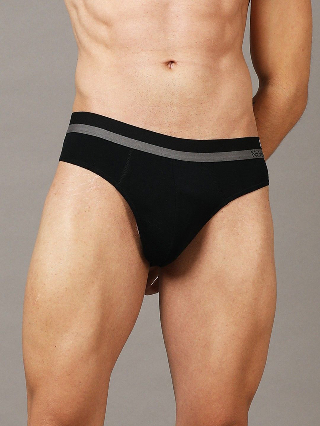 

NEVER NEUD Ultra Soft & Stretchable Basic Briefs NN01-M901-S, Black