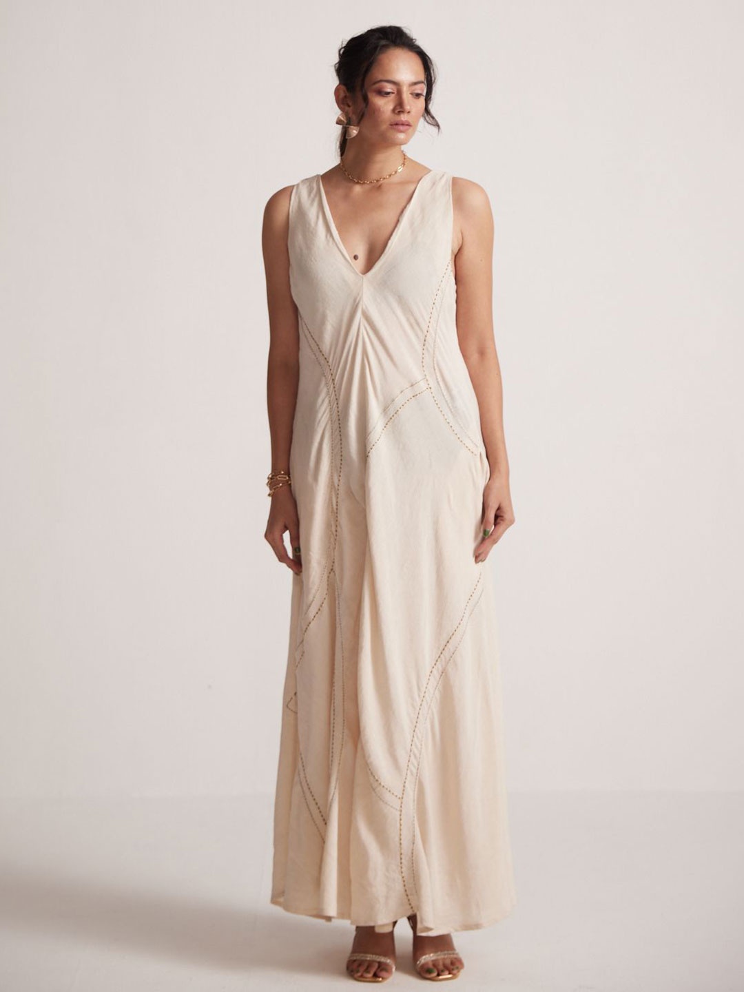

Western Era Cotton Solid V Neck Sleeveless Maxi Dress, Off white