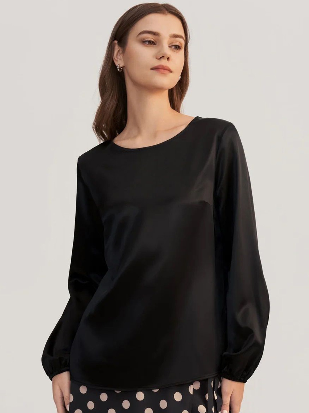 

Dracht Satin Solid Blouson Top, Black